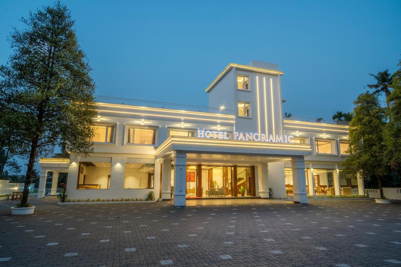Hotel Panoramic Kochi Exterior photo